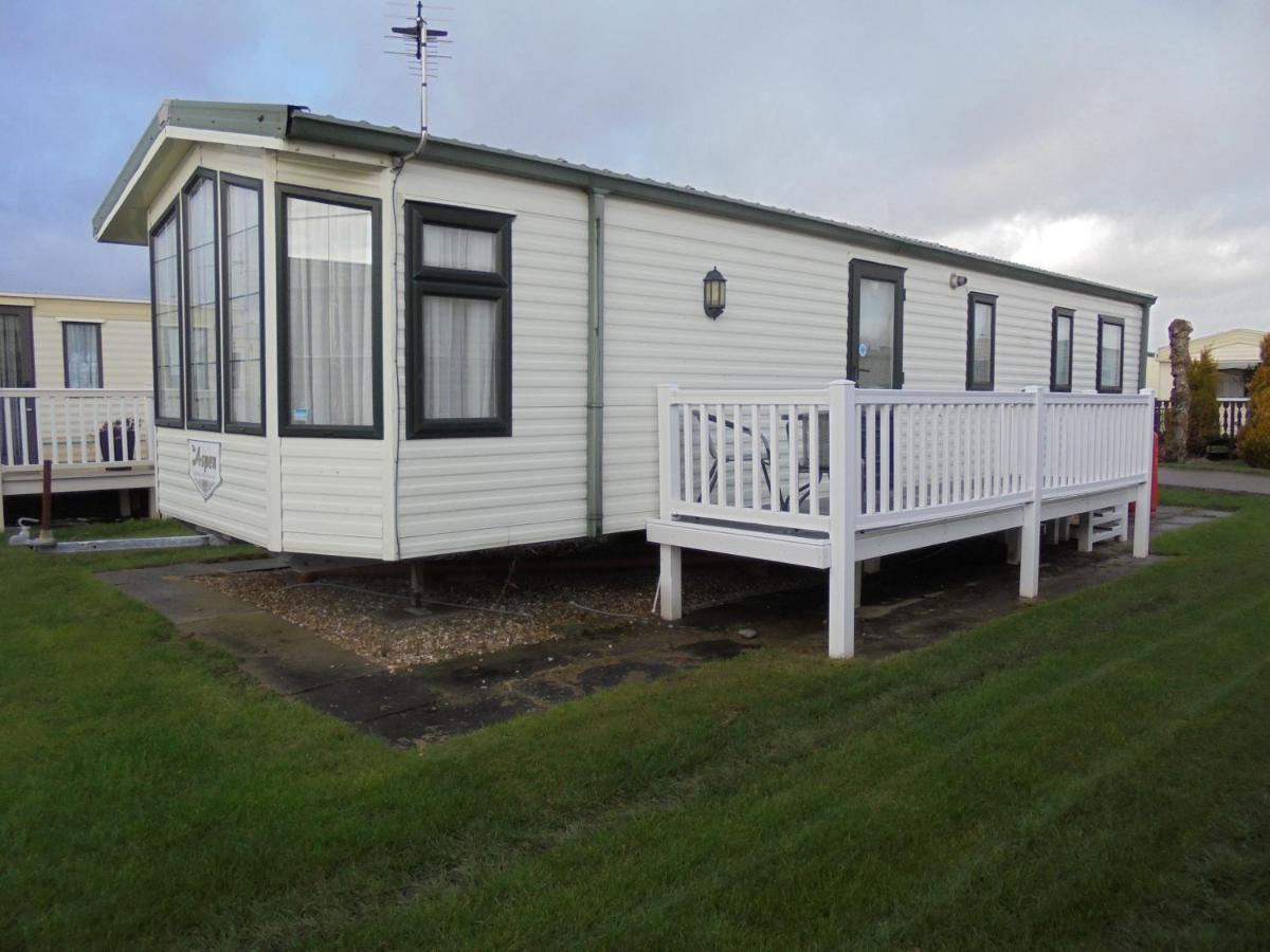 8 Berth Central Heated Golden Palm チャペル・セント・レオナルズ エクステリア 写真