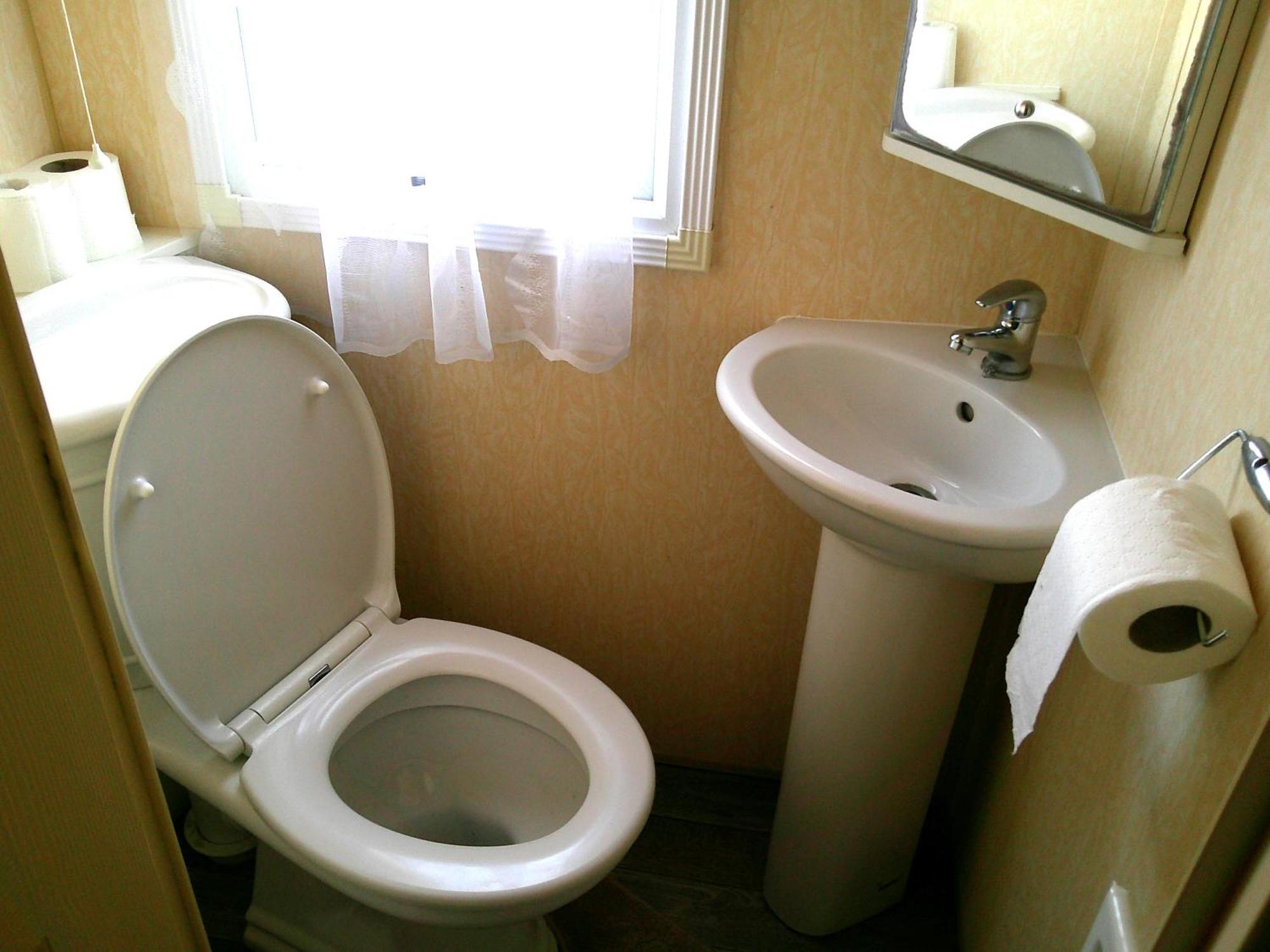 8 Berth Central Heated Golden Palm チャペル・セント・レオナルズ エクステリア 写真